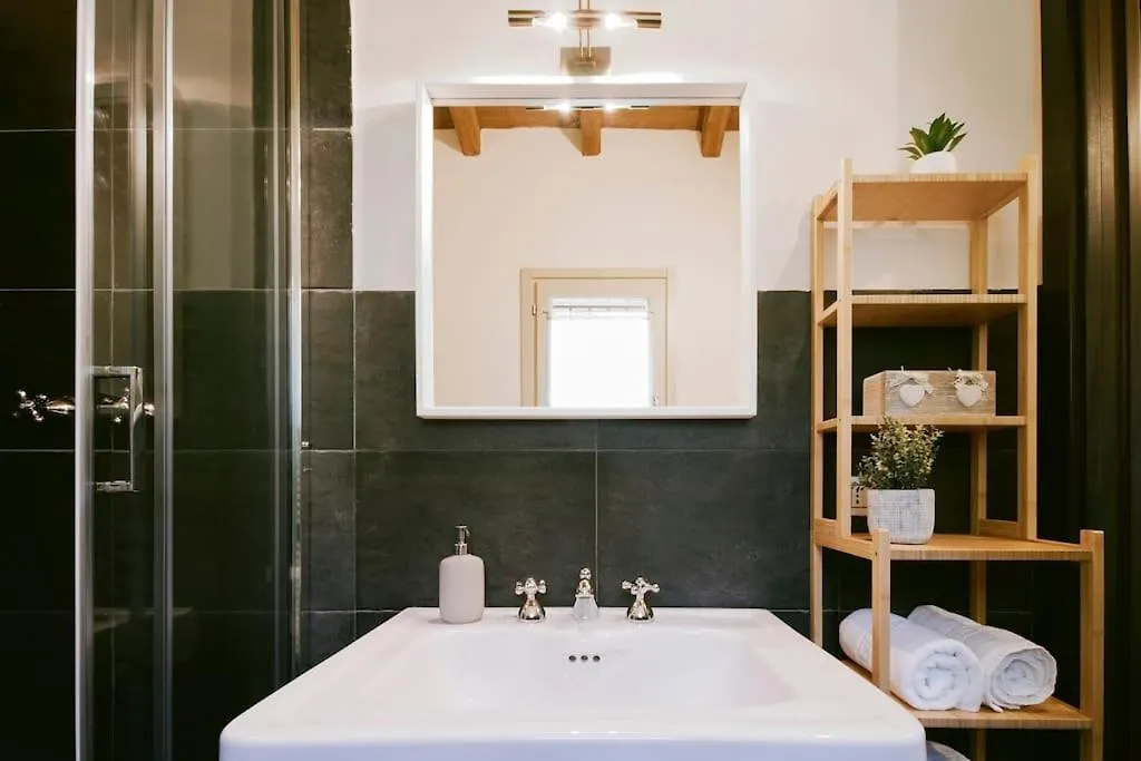 Cottage In Nature, Just 15 Minutes From Lake Como Sirone Apartament