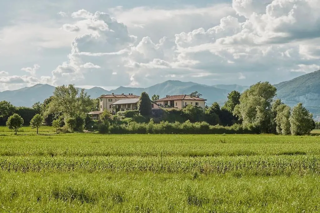 Cottage In Nature, Just 15 Minutes From Lake Como Sirone 0*,